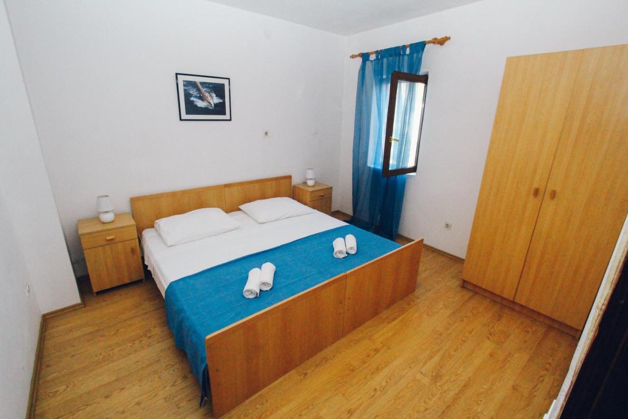 Apartments Gaja Blue Ap Sveti Filip i Jakov Exterior foto